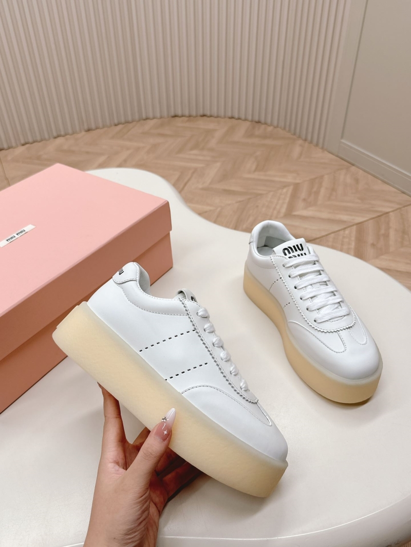 Miu Miu Casual Shoes